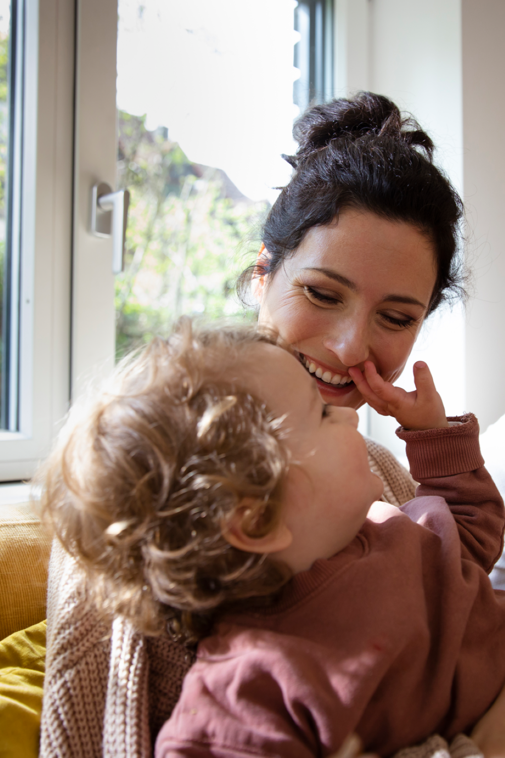 FOOTER - Option 6 - mobile