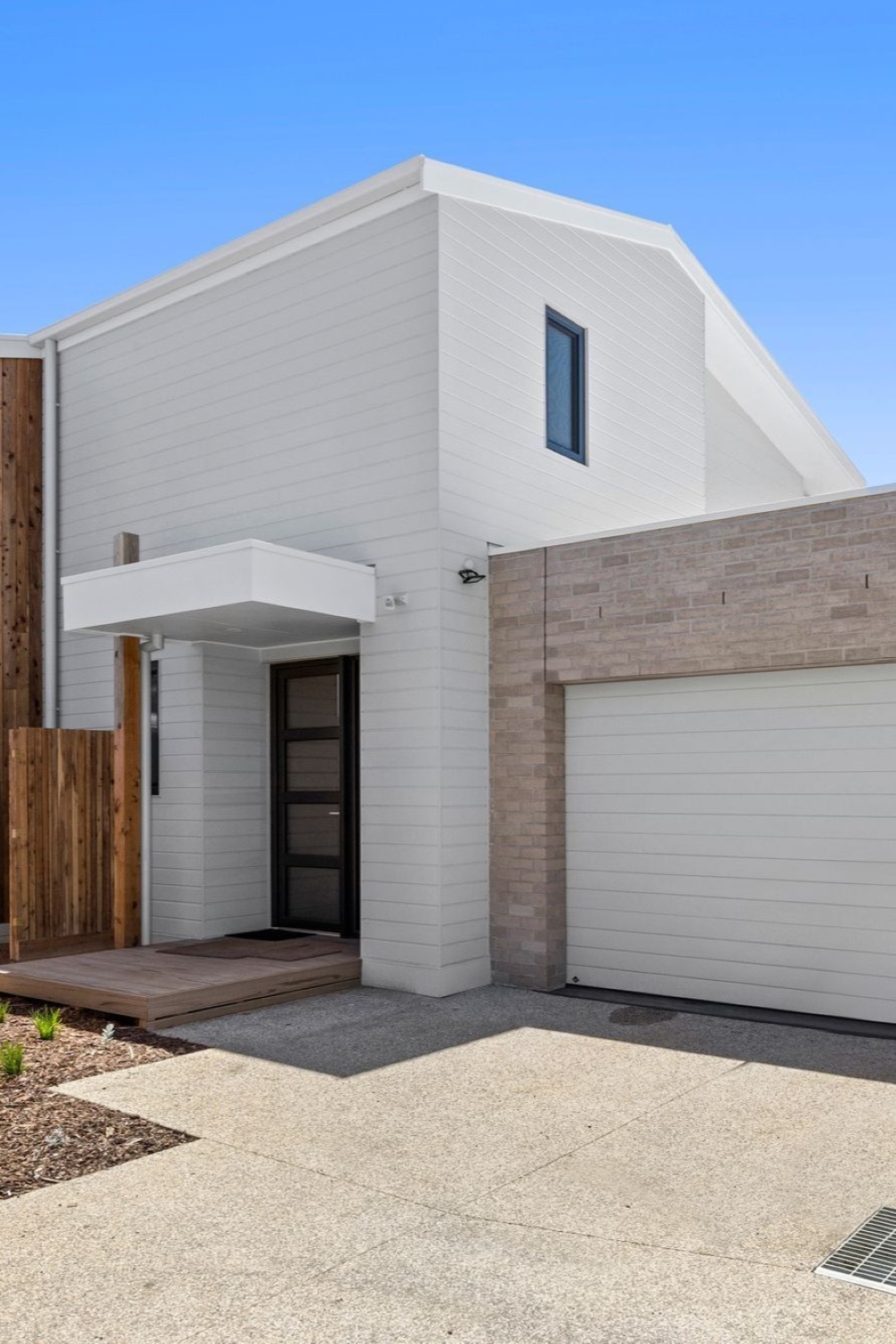 HINGED DOOR - Hero Banner - Copy